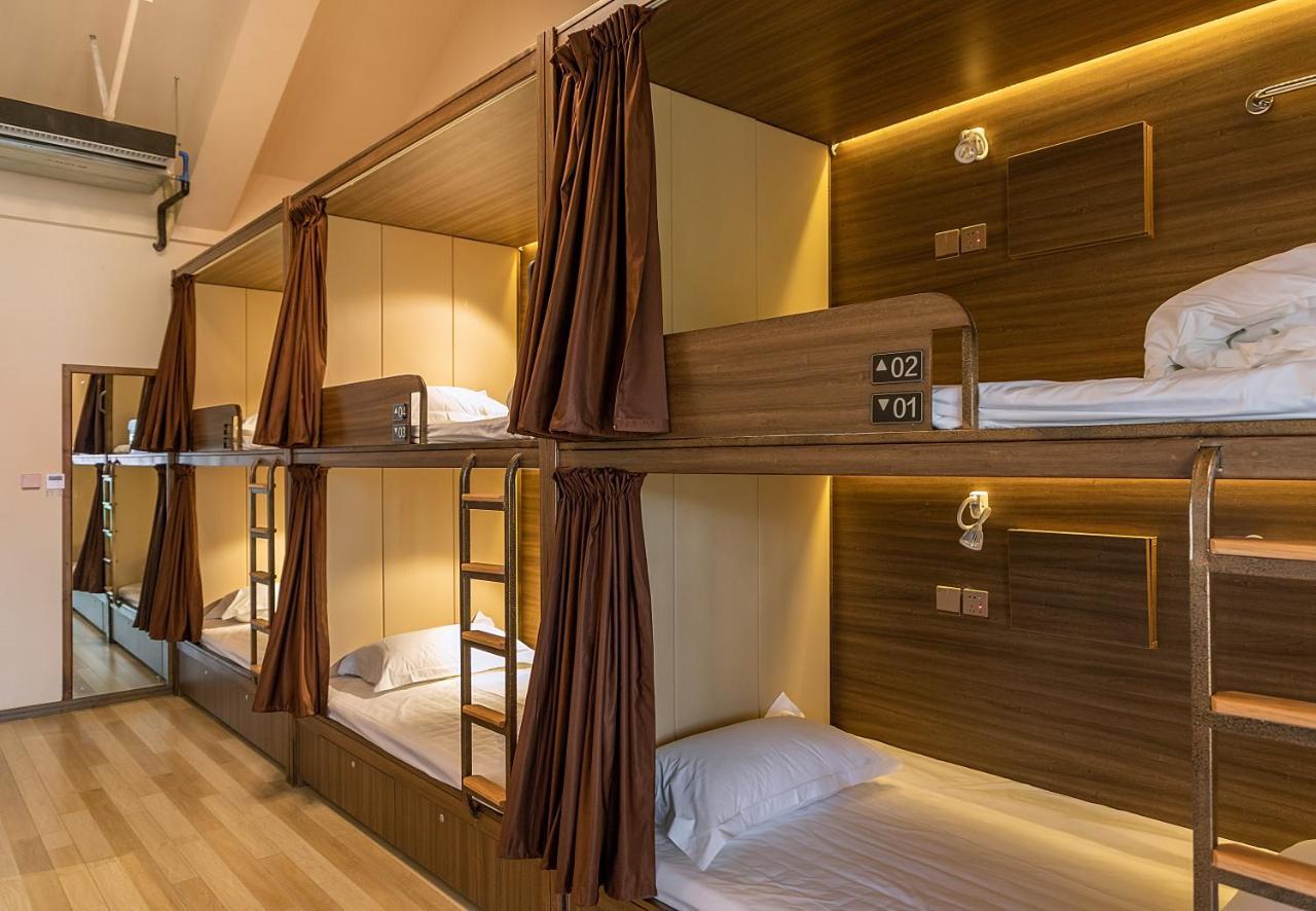 The Hump Hostel 驼峰客栈 Kunming Esterno foto